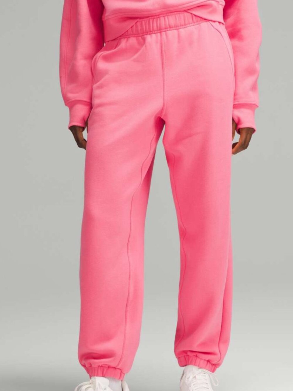 Lululemon Scuba Mid-Rise Oversized Jogger Sakura Pink Medium